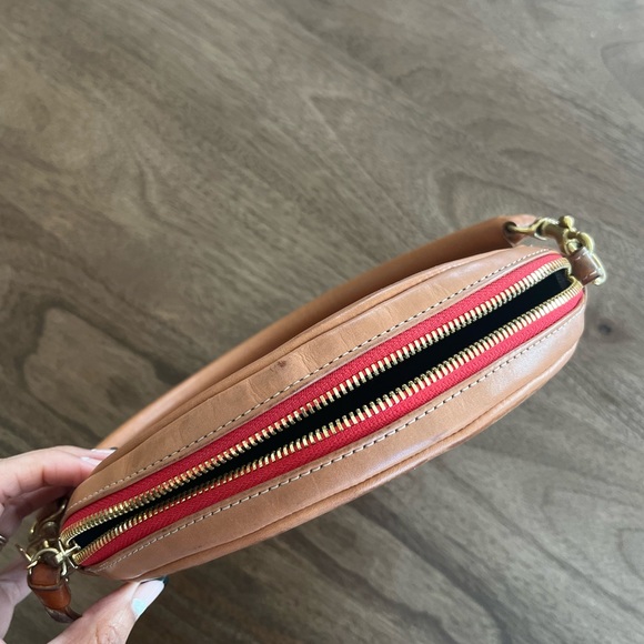 Clare V. x Cup Of Jo Circle Clucth - Picture 6 of 11